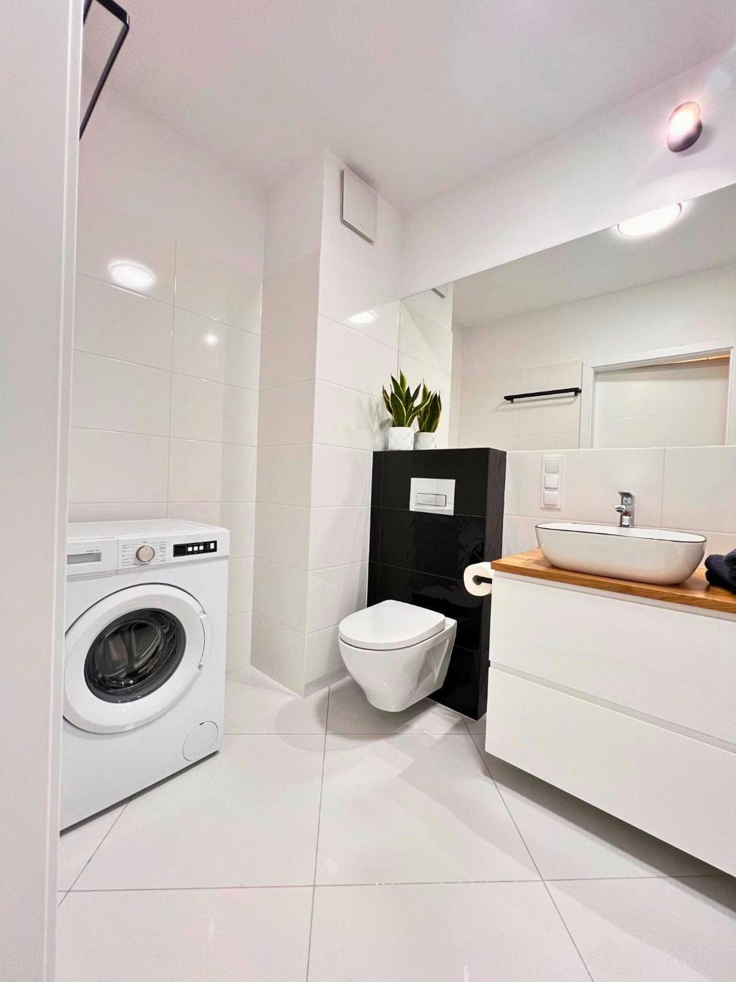Apartament Purple Poznań Zewnętrze zdjęcie